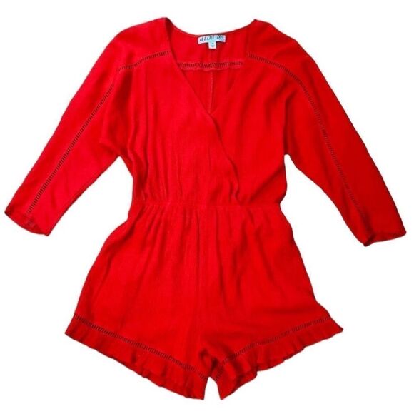 dina be Pants - Dina Be by Franchesca’s Women’s Red Short 3/4 Sleeve Ruffle Romper Size Medium